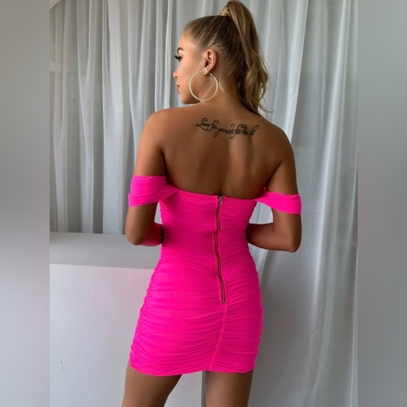 Draped Off-shoulder Ruched Bodycon Dress - Picture 2 of 7